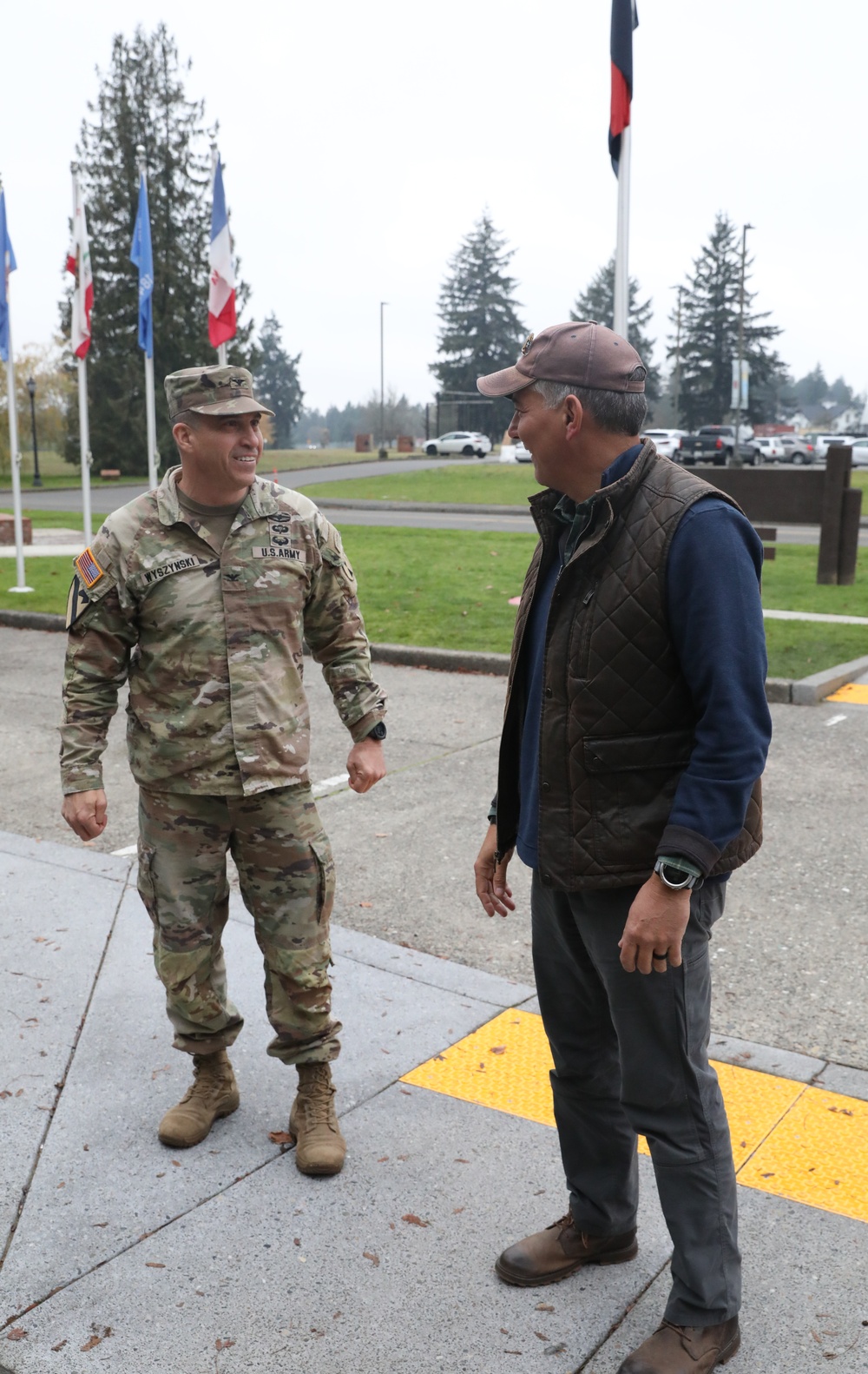 Retired Gen. Stephen J. Townsend visits the 7th Infantry Division