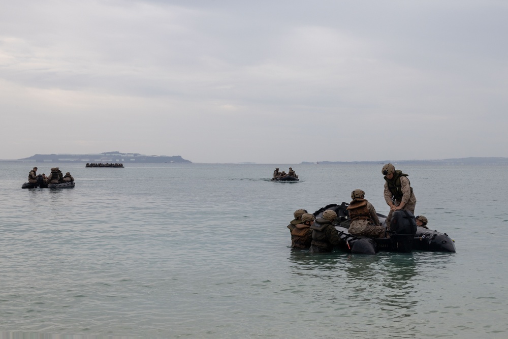 Bravo Company conducts Boat Raid Sustainment Training