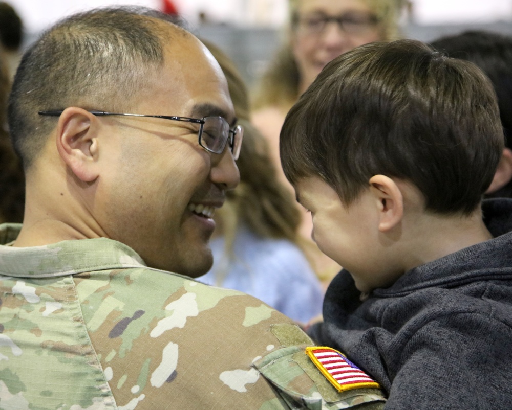 Family reunion after deployment