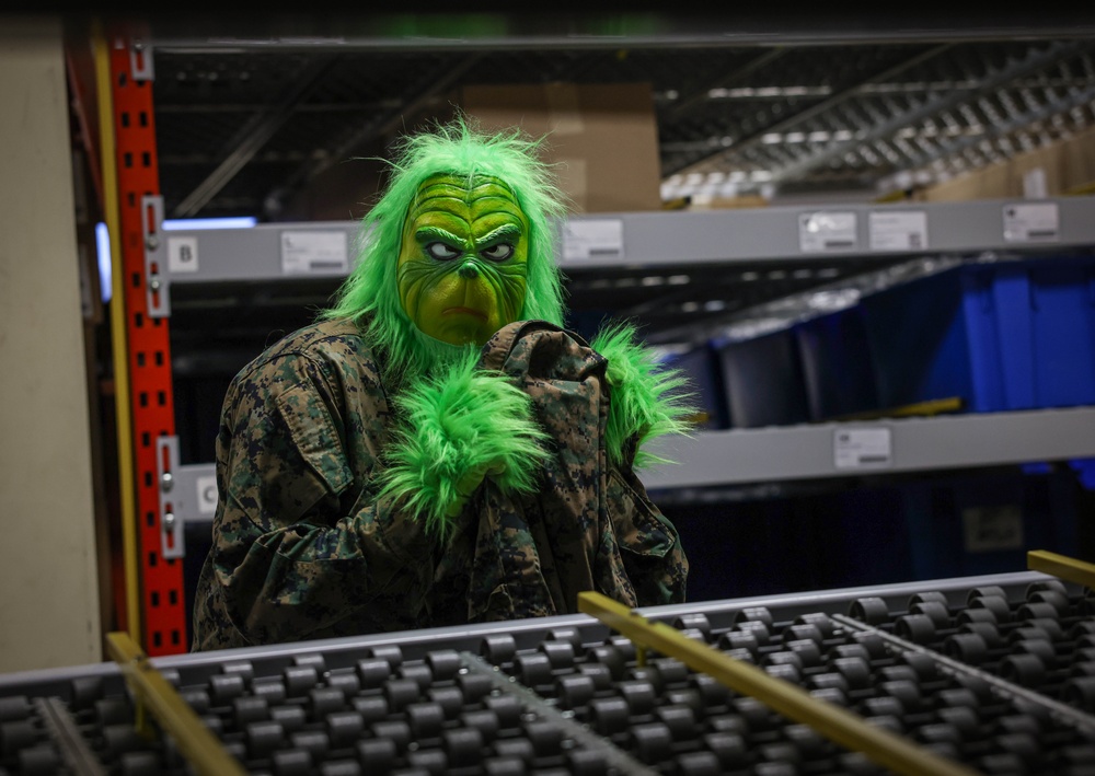 MCRD Parris Island’s Countdown to Grinchmas