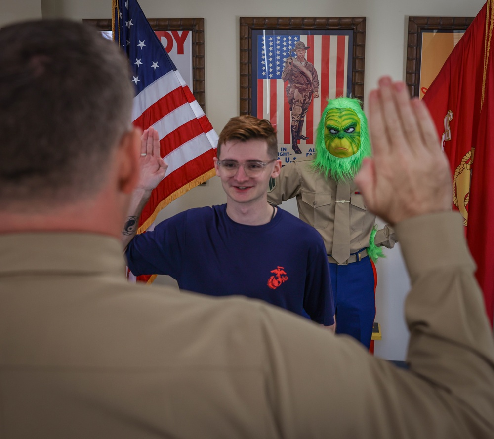 MCRD Parris Island’s Countdown to Grinchmas