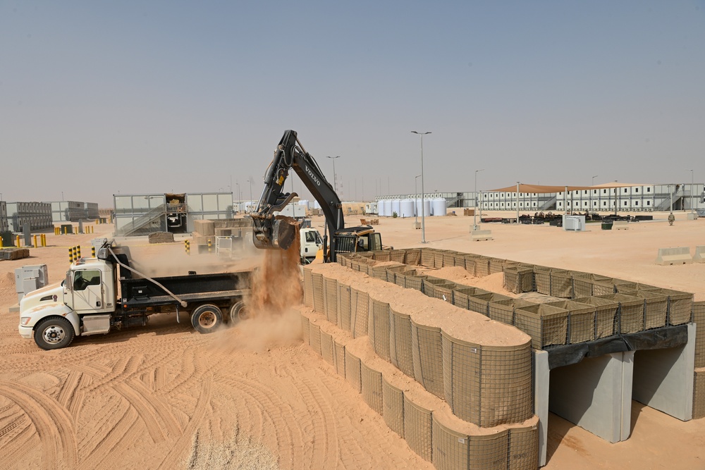 CENTCOM Civil engineers build bunkers