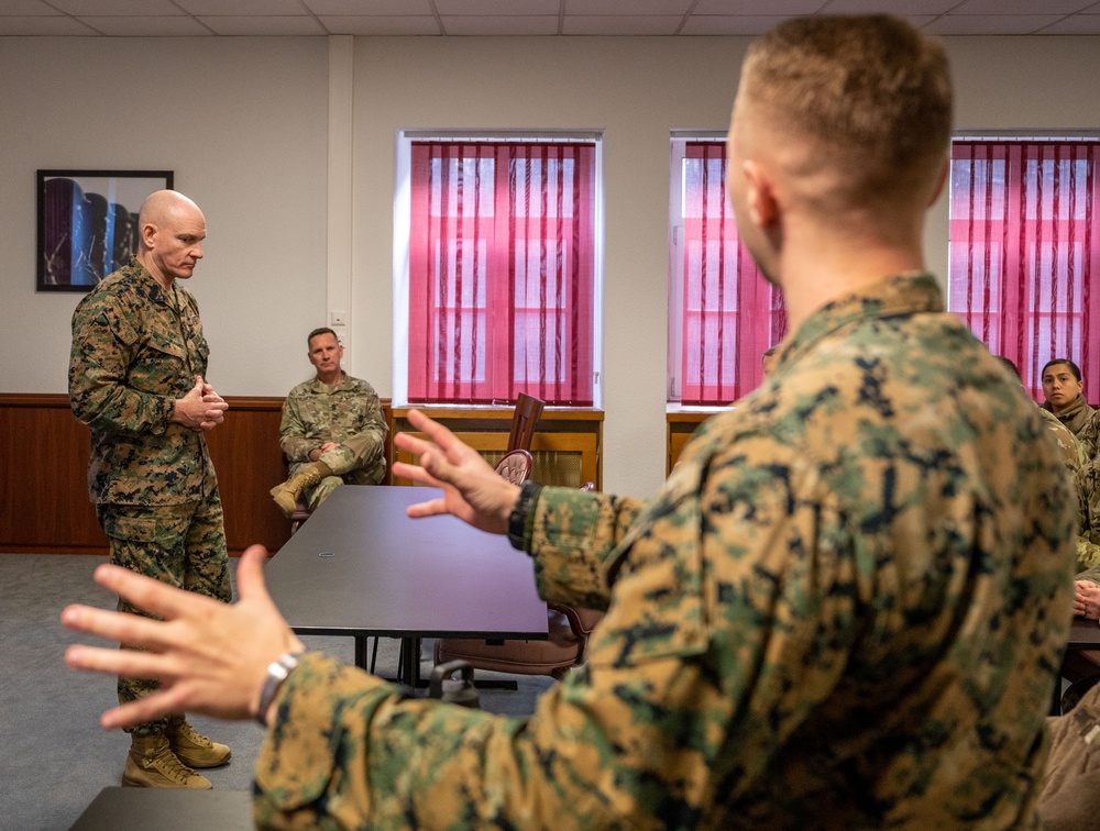 Senior Enlisted Advisor To The Chairman Of The Joint Chiefs Of Staff Visit