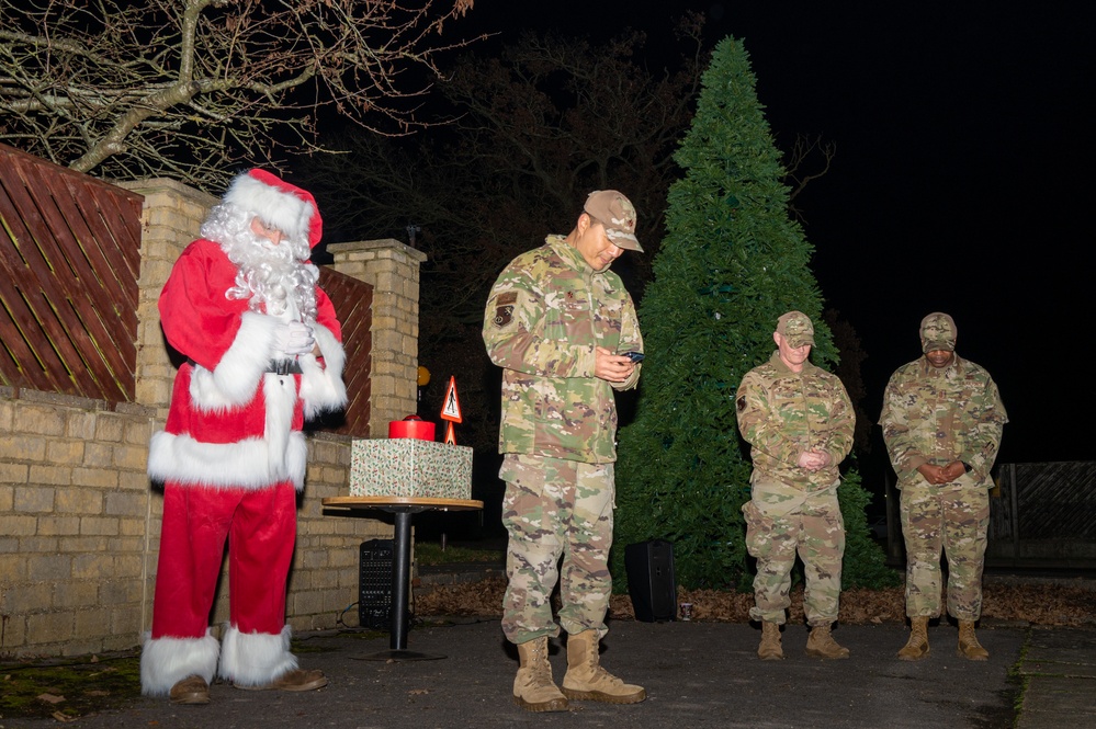 Pathfinders Light the Way and Tree!