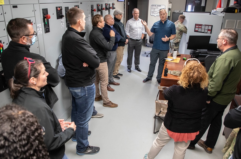 USACE Northwestern Division Regional Leadership Development Program participants visit Offutt AFB