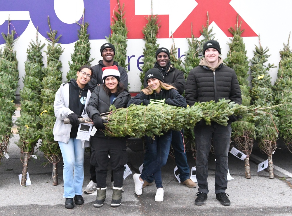 Trees for Troops returns to Fort Drum bringing holiday cheer to Soldiers, families