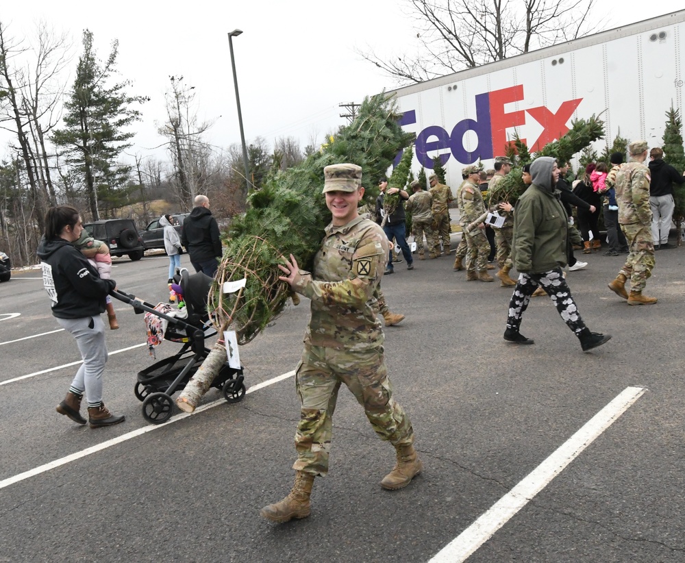 Trees for Troops returns to Fort Drum bringing holiday cheer to Soldiers, families