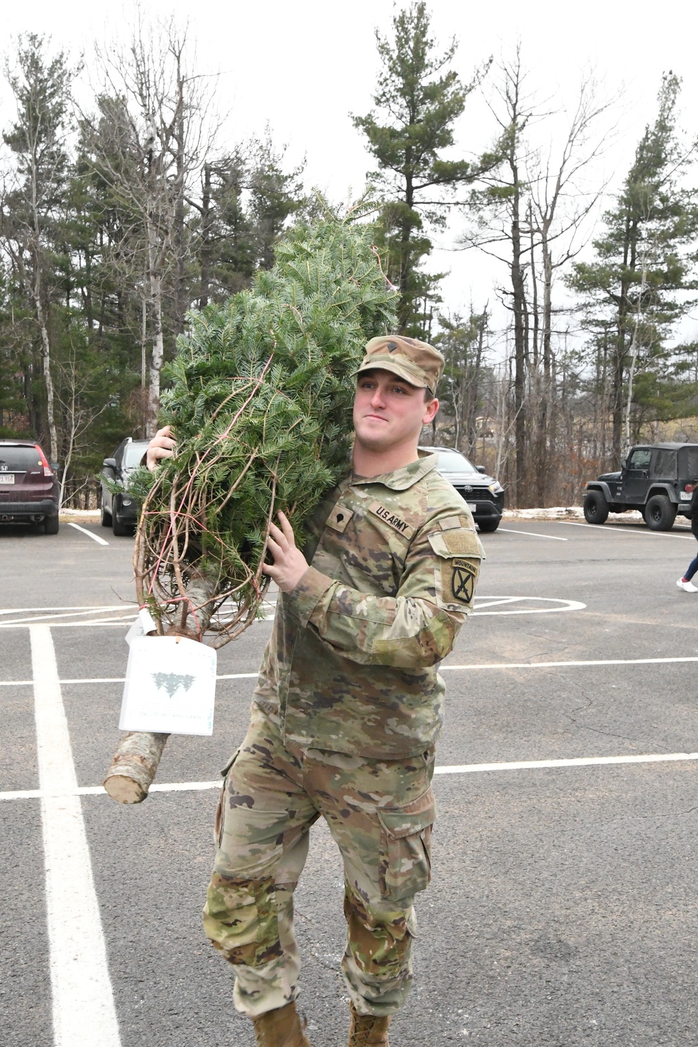 Trees for Troops returns to Fort Drum bringing holiday cheer to Soldiers, families