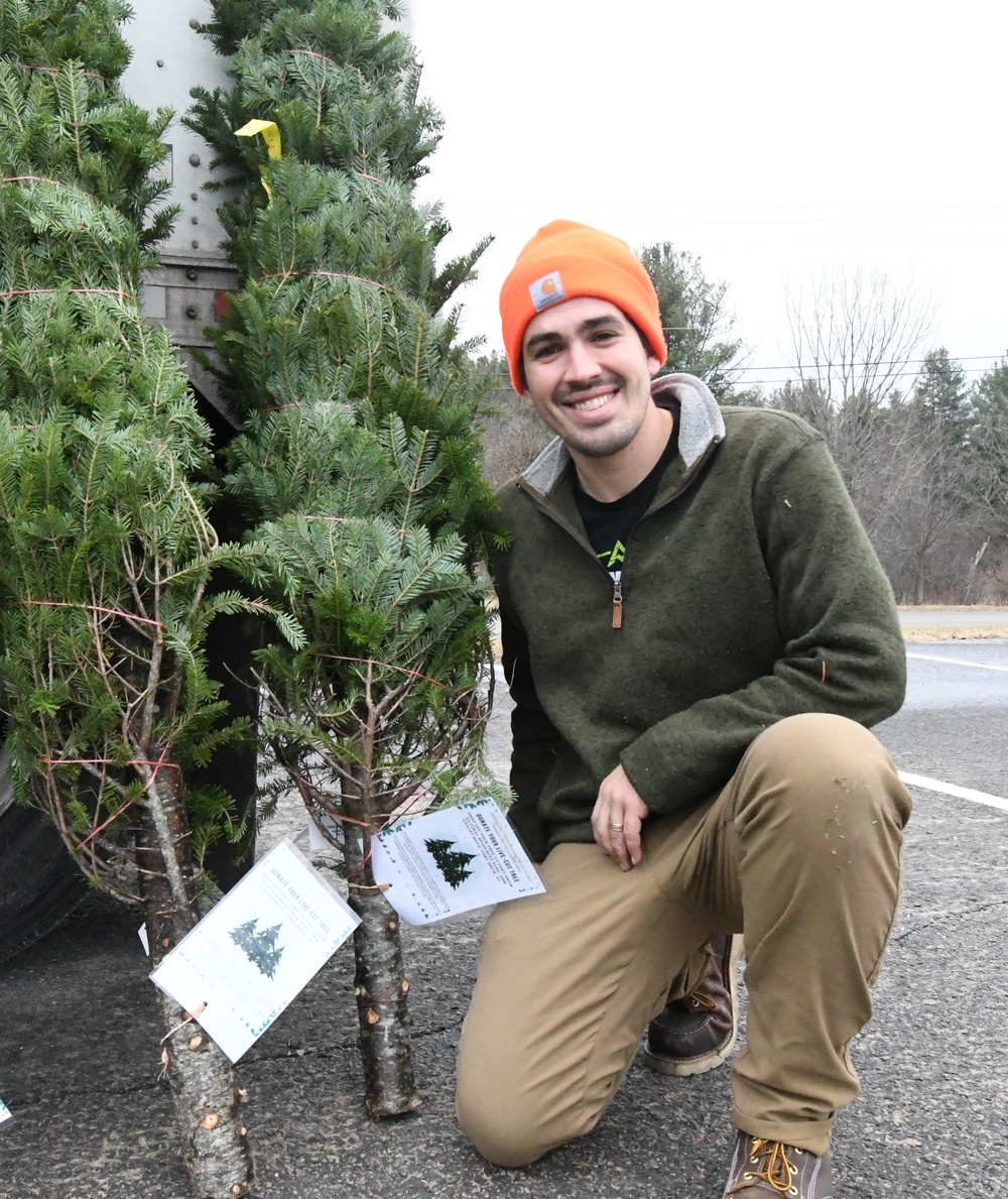 Trees for Troops returns to Fort Drum bringing holiday cheer to Soldiers, families