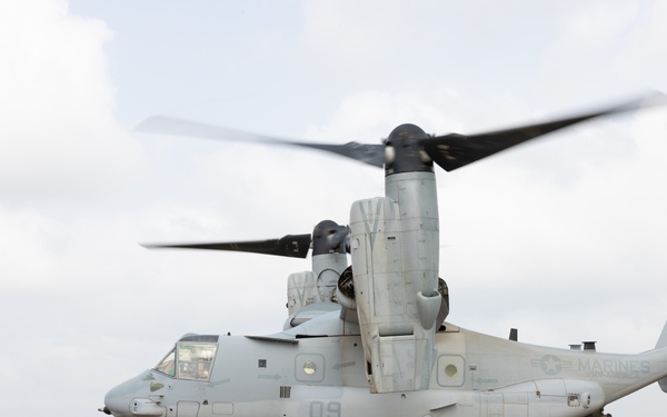 Marine Medium Tiltrotor Squadron (VMM) 261 (Rein.) conduct aerial delivery operations