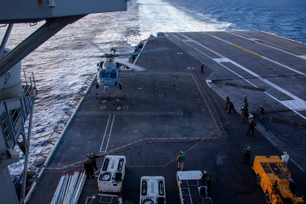 Abraham Lincoln conducts flight operations
