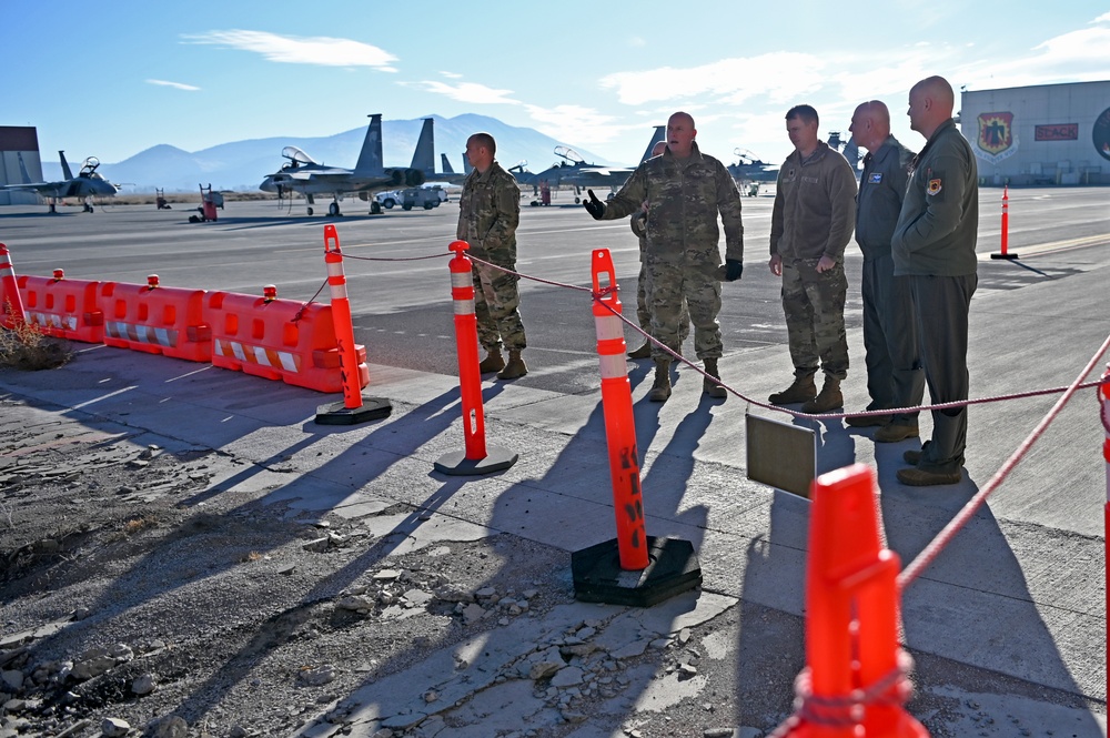 19th Air Force Commander visits Team Kingsley