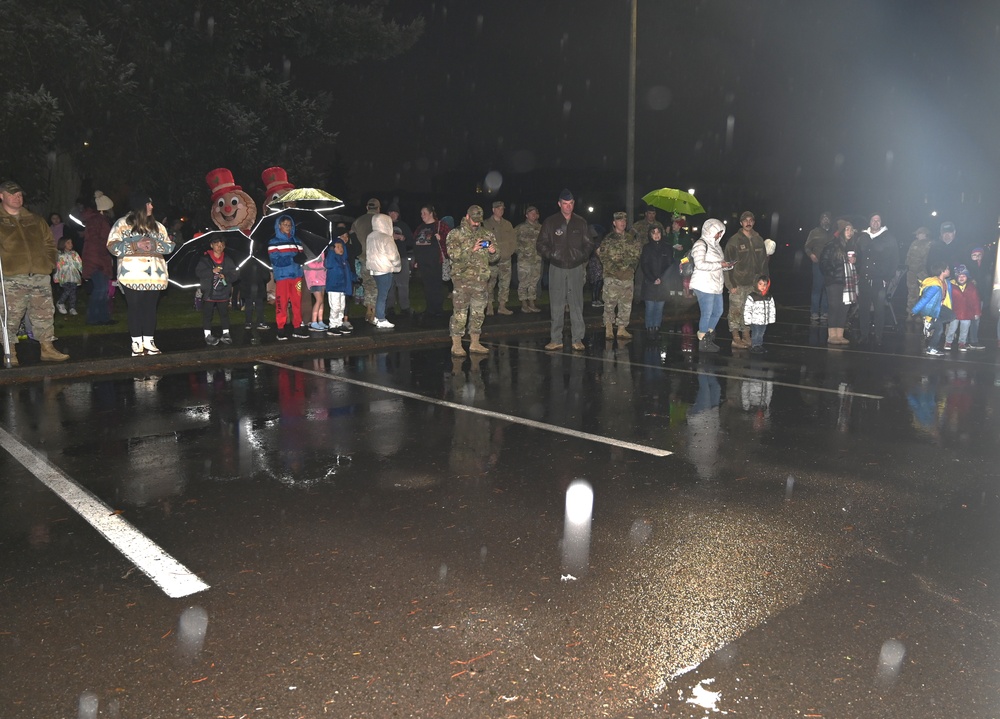 Team McChord Celebrates annual tree lighting ceremony