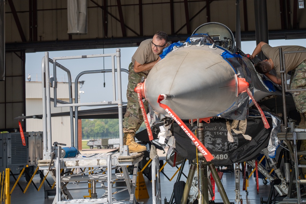 Critical F-16 repair accomplished while saving money