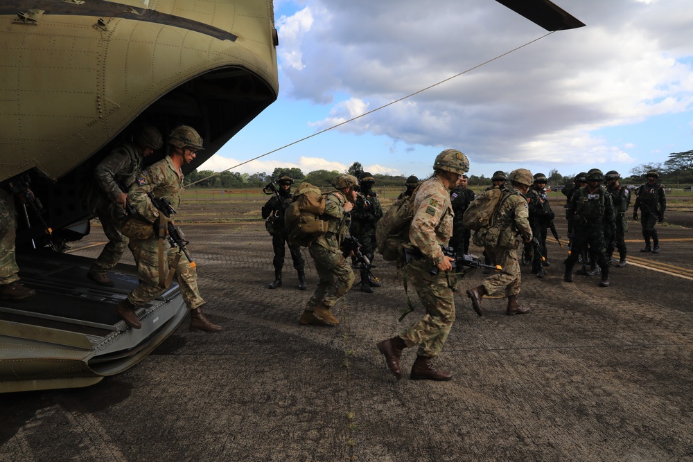 5th SFAB and 3SCOTS Train Cold Loading with the RTA