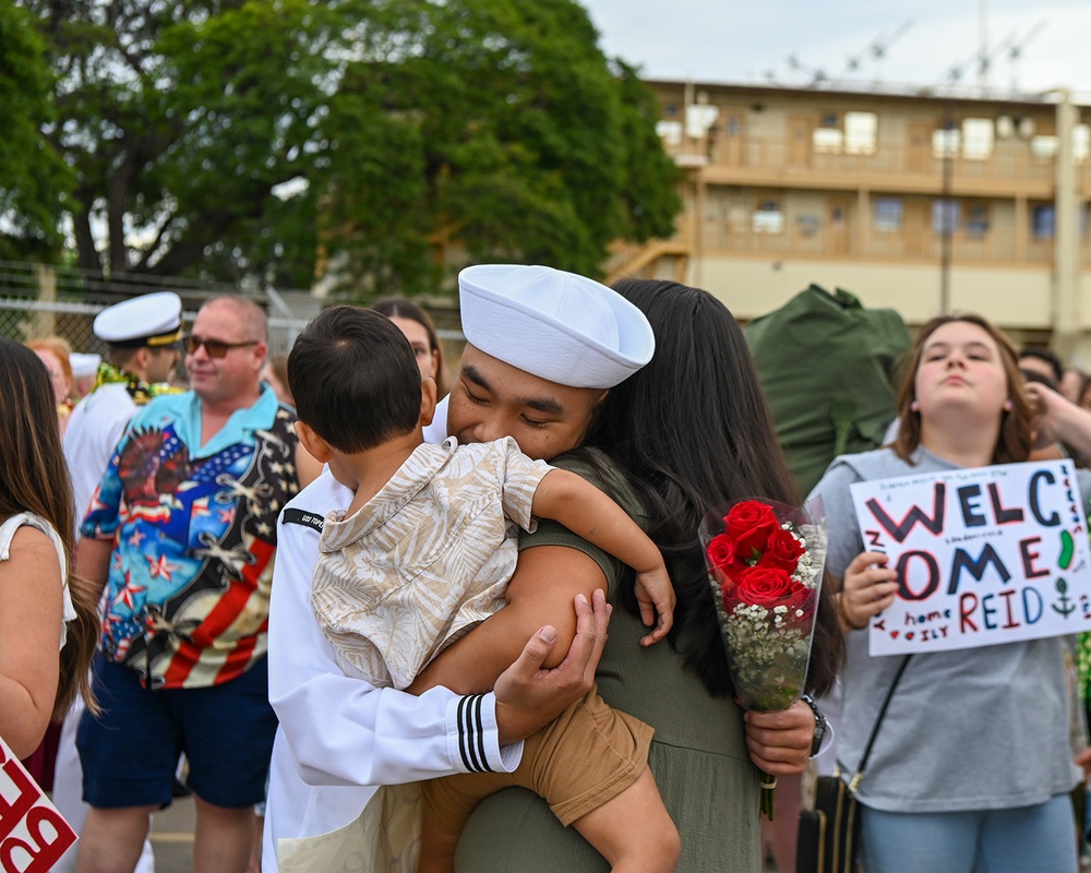 USS Topeka returns from deployment