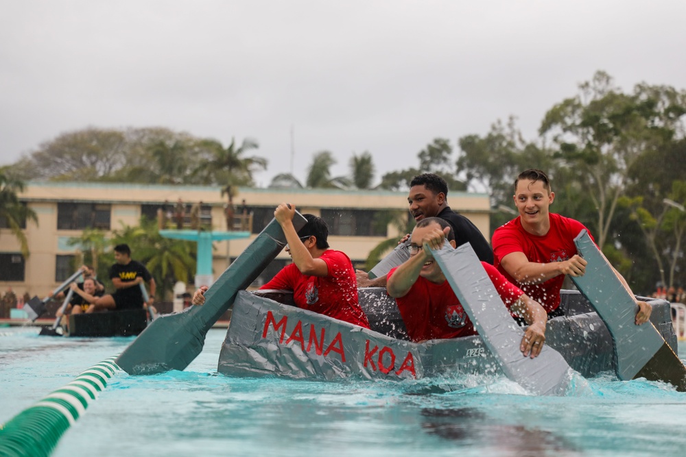 U.S. Army Soldiers from the 130th Engineer Brigade race boats during Pacific Engineer Week