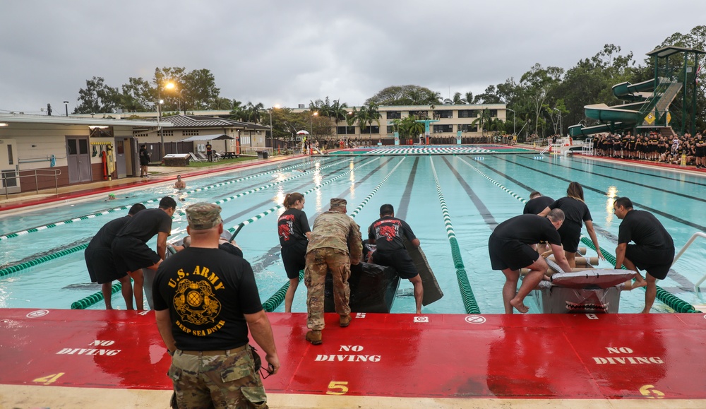 U.S. Army Soldiers from the 130th Engineer Brigade race boats during Pacific Engineer Week