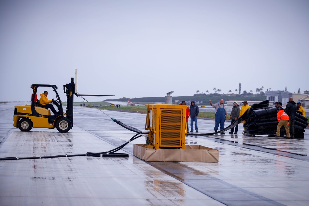 Experts Position Salvage Roller Bags During Salvage Preparation of U.S. Navy P-8A Poseidon in Kaneohe Bay.