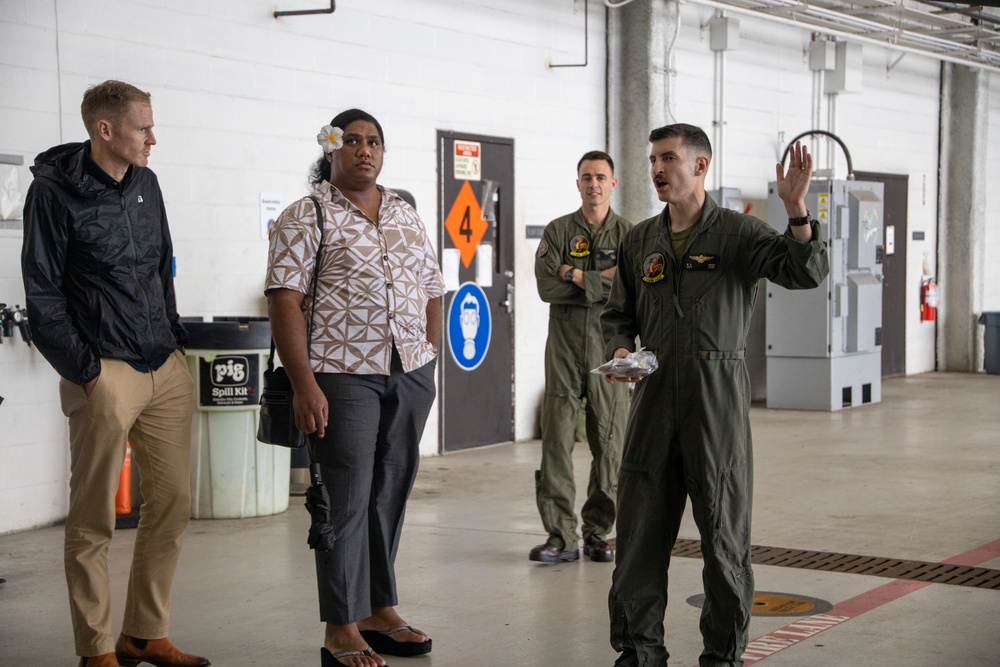 New Zealand and Pacific Island-based Journalists visit VMM-268