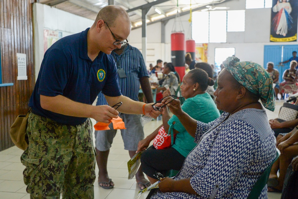 Pacific Partnership 2024-1: Community Health Engagement at the Holy Cross Cathedral