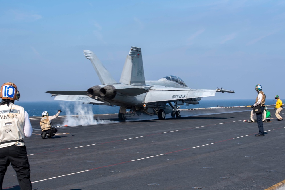 IKE Supports Naval Operations in 5th Fleet Area of Operations