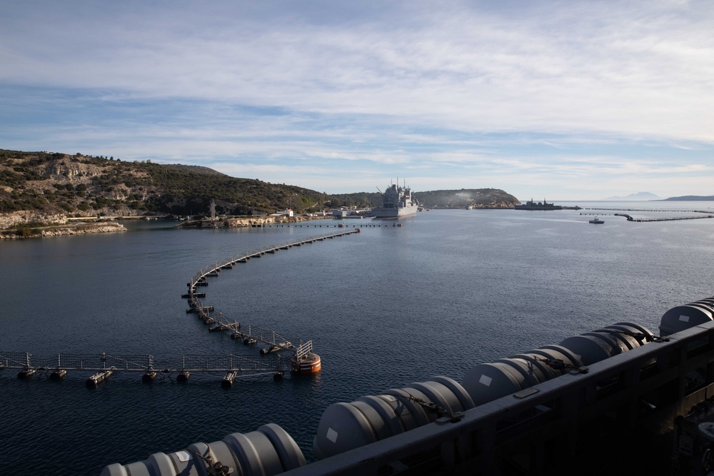 Gerald R. Ford Arrives in Souda Bay