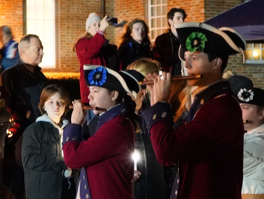 Yorktown Fifes and Drums perform during annual Christmas tree lighting event