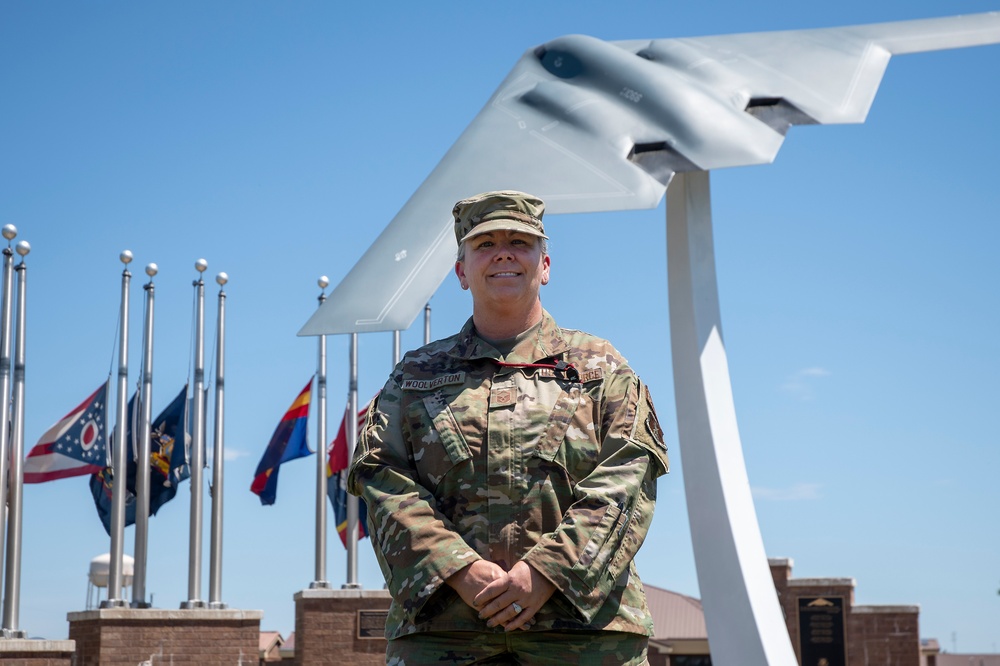 Right place, Right time: 131st Bomb Wing Airman responds to traffic accident