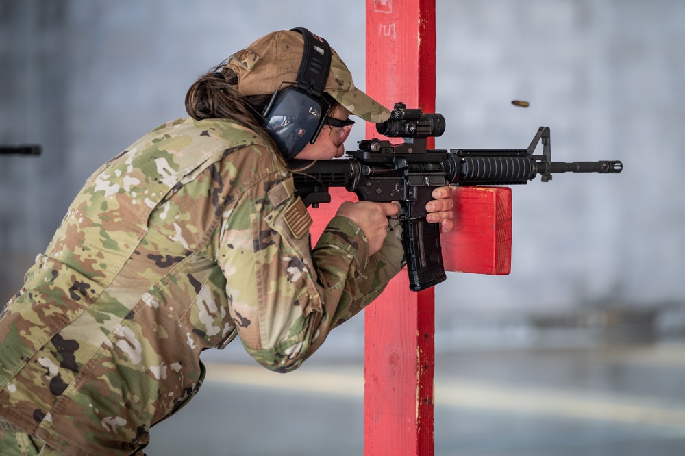 Travis AFB M4 Training