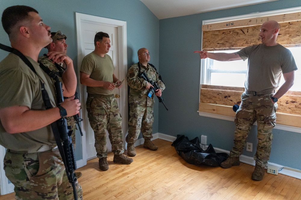 934th Security Forces Squadron building clearing exercise