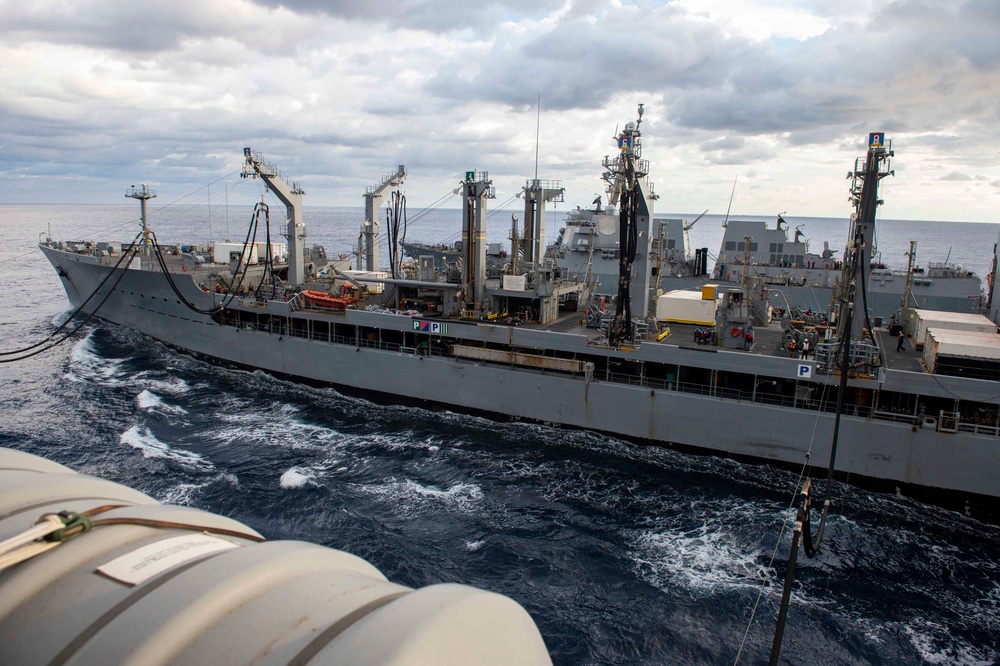 USS Carl Vinson (CVN 70) Conducts Fueling-At-Sea with USNS Yukon (T-AO-202), USS Kidd (DDG 100)