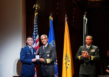 Florida Guardsman receives U.S. Surgeon General’s highest civilian honor