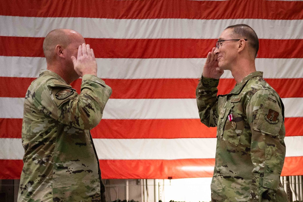 SMSgt Ray retires