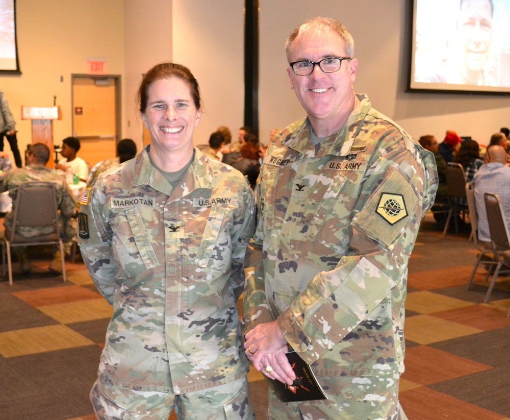 Bravo Co, 98th SIG Bn deploys to Poland