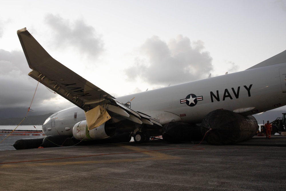 U.S. Navy P-8A Poseidon Extracted From Kaneohe Bay.