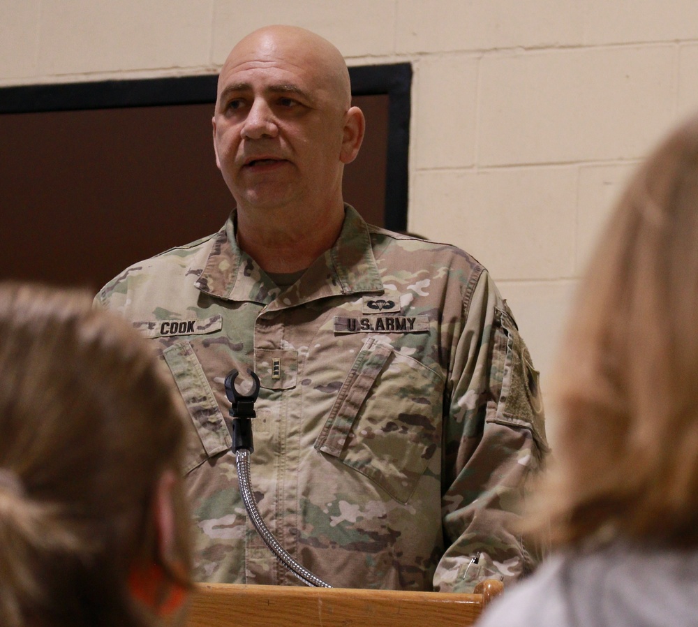 Illinois Army National Guard's 'Top Cook' Retires After More Than 27 Years of Service