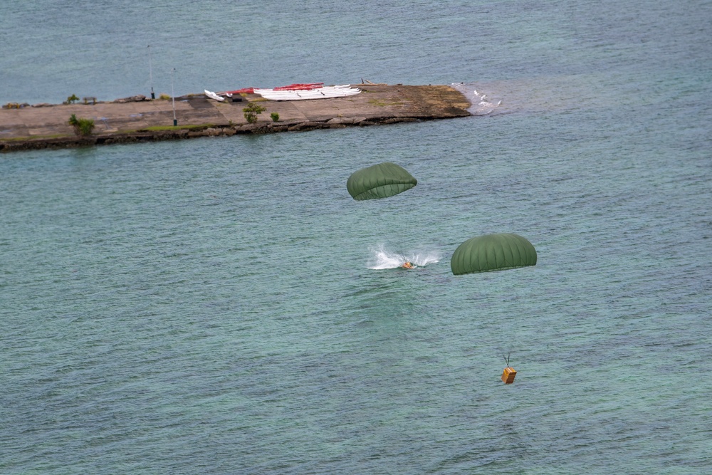 Santa 36: 36th EAS delivers LCLA humanitarian bundles to Palau