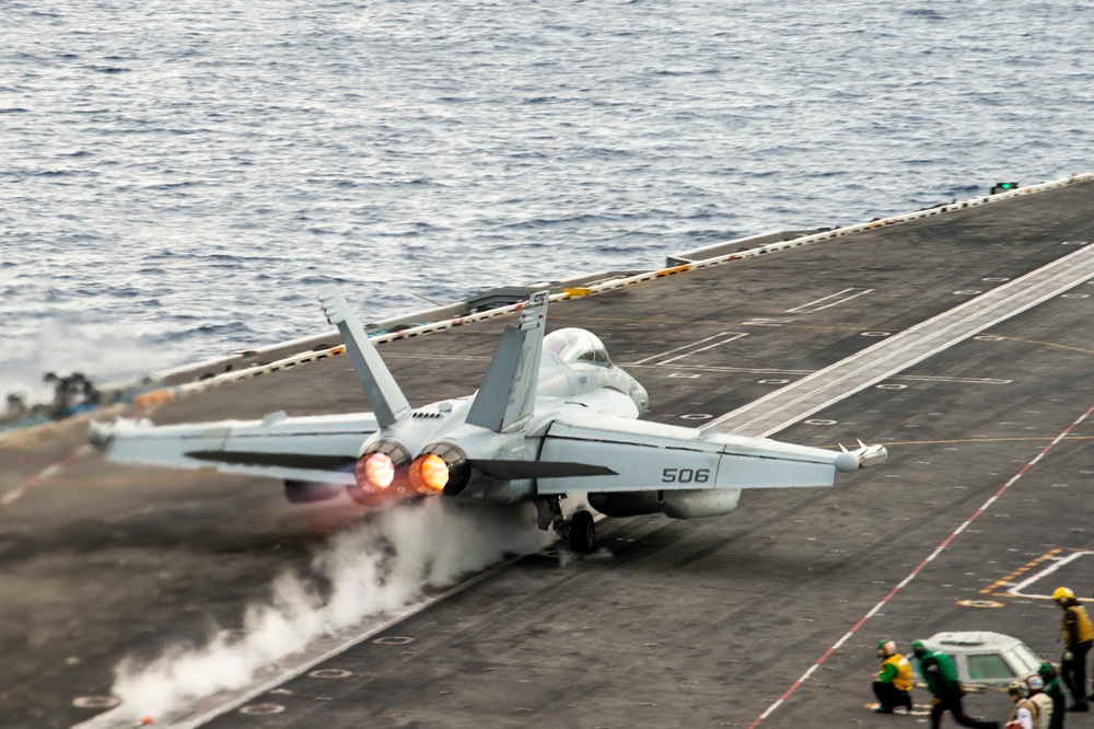 USS Carl Vinson (CVN 70) Conducts Flight Operations