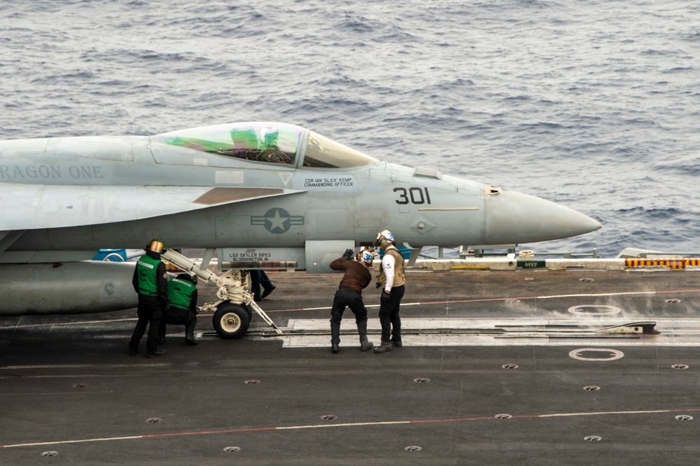 USS Carl Vinson (CVN 70) Conducts Flight Operations