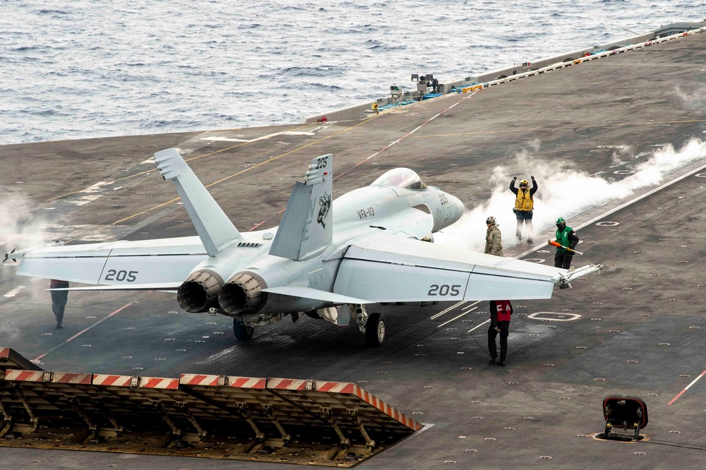 USS Carl Vinson (CVN 70) Conducts Flight Operations