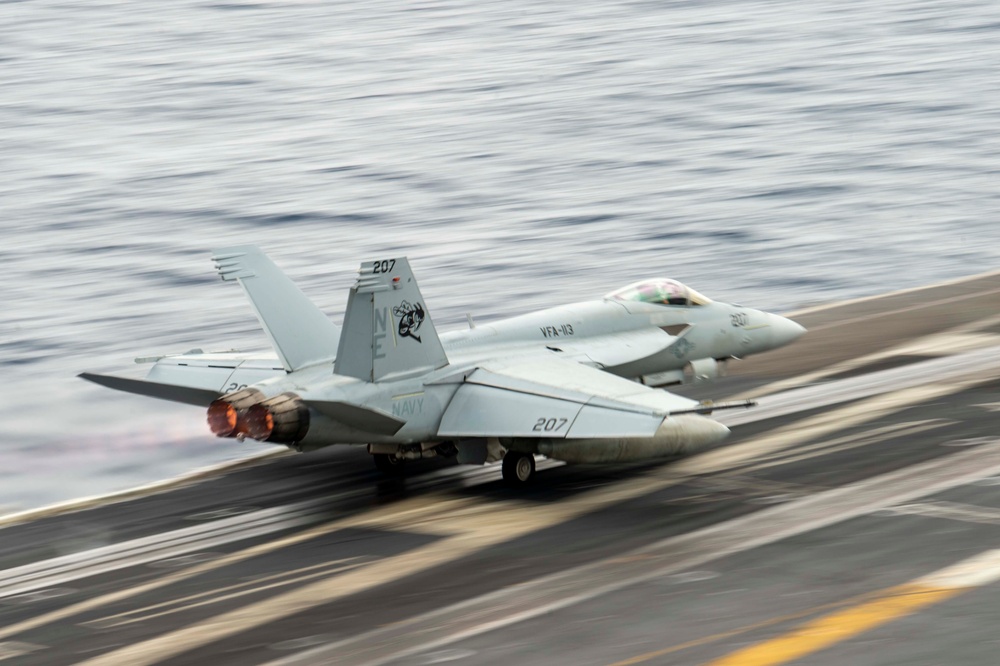 USS Carl Vinson (CVN 70) Conducts Flight Operations