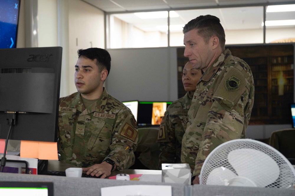 A Day in the Life of Finance Airmen
