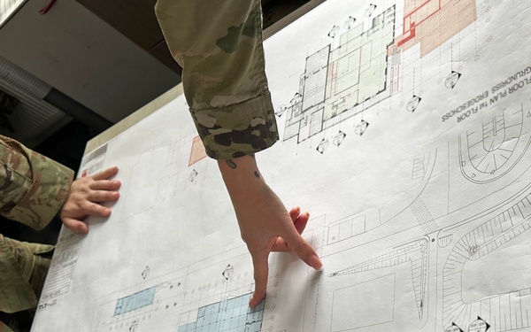 726 AMS breaks ground for passenger terminal expansion