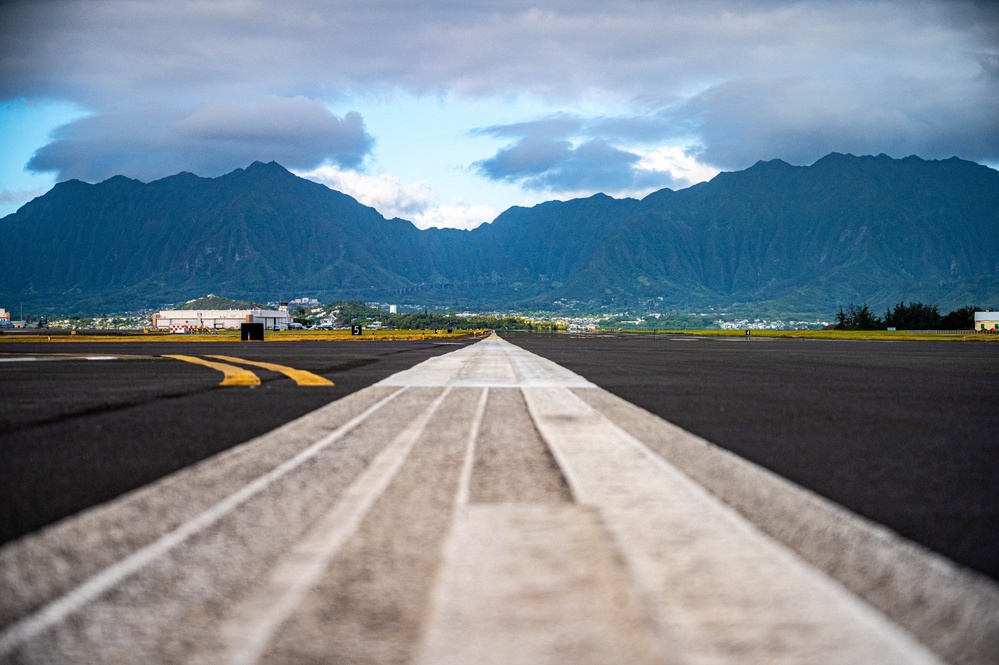 134th ARW Firefighters train with Marines at Kaneohe Bay