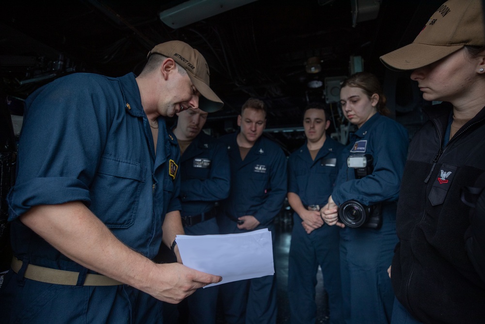 USS Laboon Conducts Routine Operations in the Atlantic Ocean