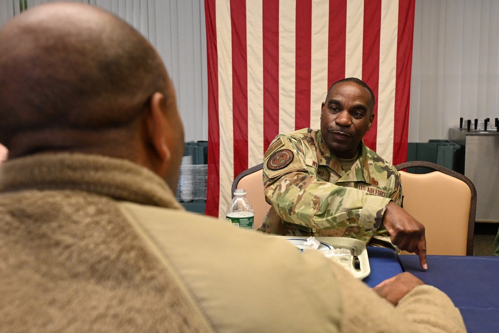 ANG CCM Visits 105th Airlift Wing