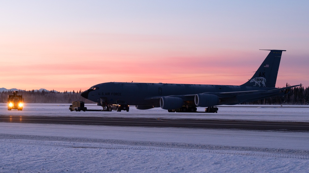 168th Refueling Wing performs Polar Bear Charge on Eielson Air Force Base