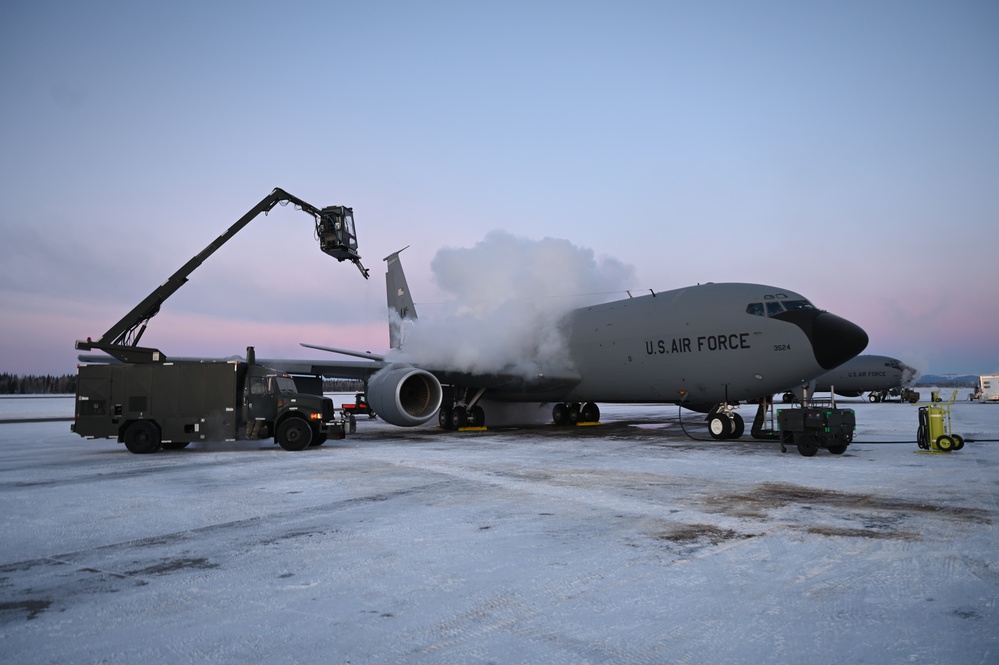 DVIDS - Images - 168th Refueling Wing performs Polar Bear Charge on ...