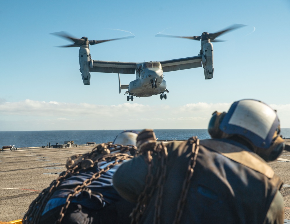 Marines, Sailors Conduct Flight Operations Aboard USS Harpers Ferry